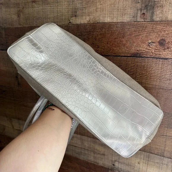 Micheal Kors Metallic Tweed Tote Bag - Picture 9 of 10